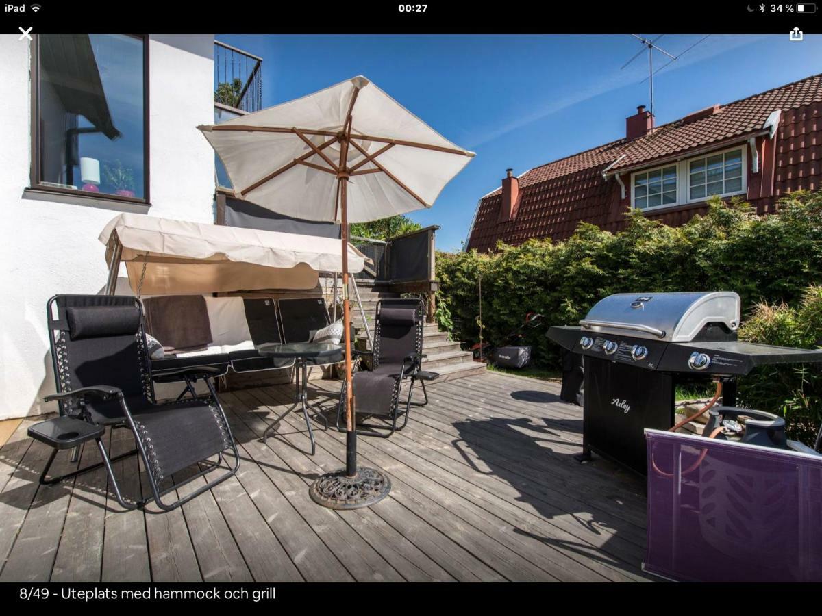Lagenhet I Villa Pa Fornudden Tyreso Buitenkant foto